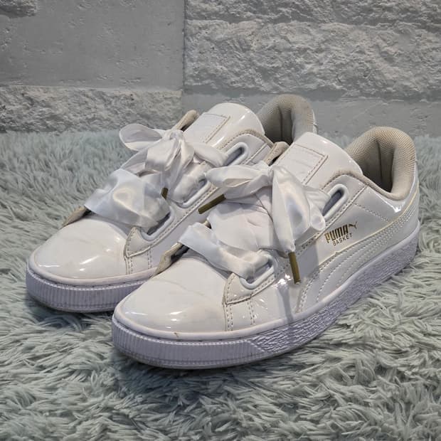 6w-14:푸마 바스켓 패턴 리본 스니커즈 화이트 (23.5cm)