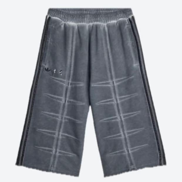 떠그클럽x아디다스 버뮤다 쇼츠