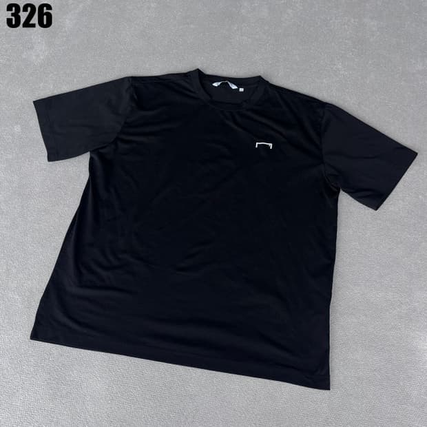 골스튜디오 블랙 반팔 