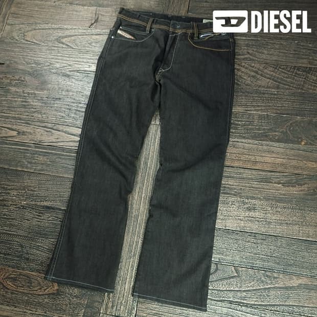 [디젤] 스판 생지 부츠컷 플레어 데님 팬츠 청바지 P01622