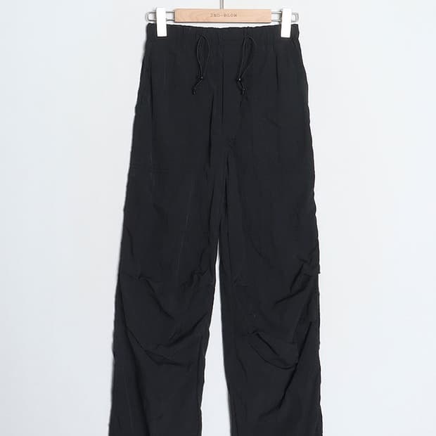 G U Nylon Cocoon Pullon Pant (25~26)