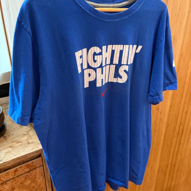 Nike T-shirt