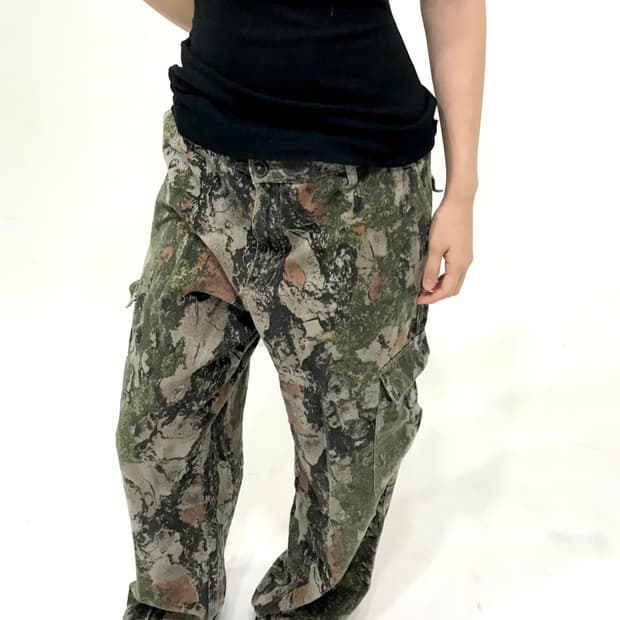 모스 패턴 팬츠