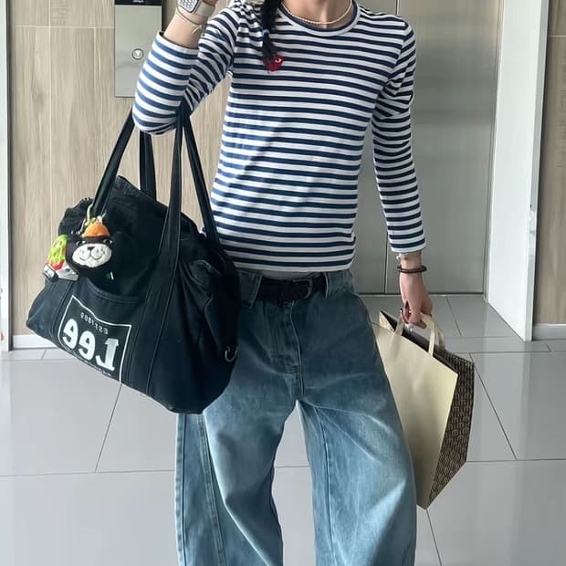 꼼데가르송 레드하트 와펜 스트라이프 티셔츠