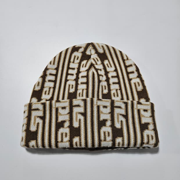 슈프림 버티컬 로고 비니 탄