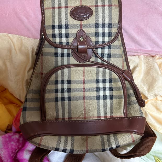 버버리 백팩 정품