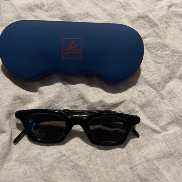 Theo eyewear 테오 아이웨어 선글라스 black
