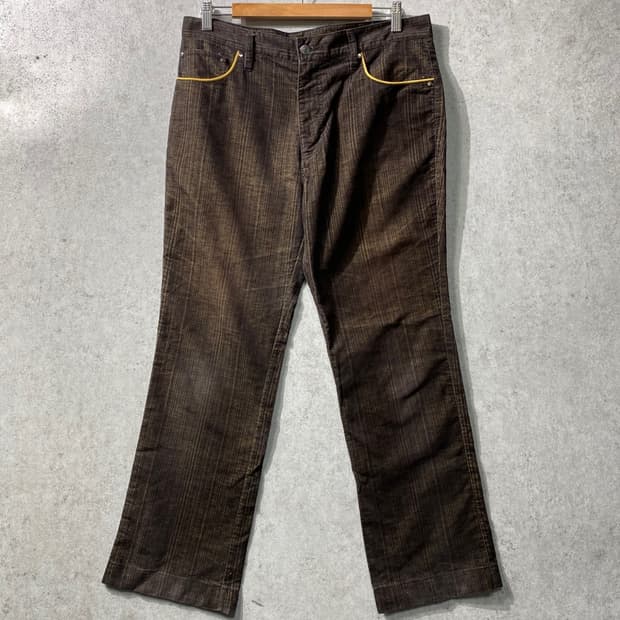 [32-33] MALE&CO 브라운 코듀로이 세미부츠컷 팬츠