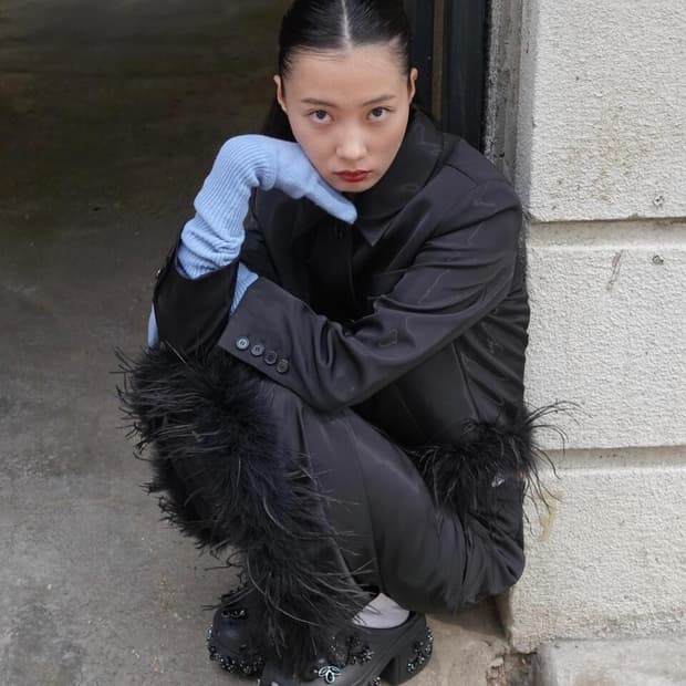 문선 MJ Ostrich Crop Jacket