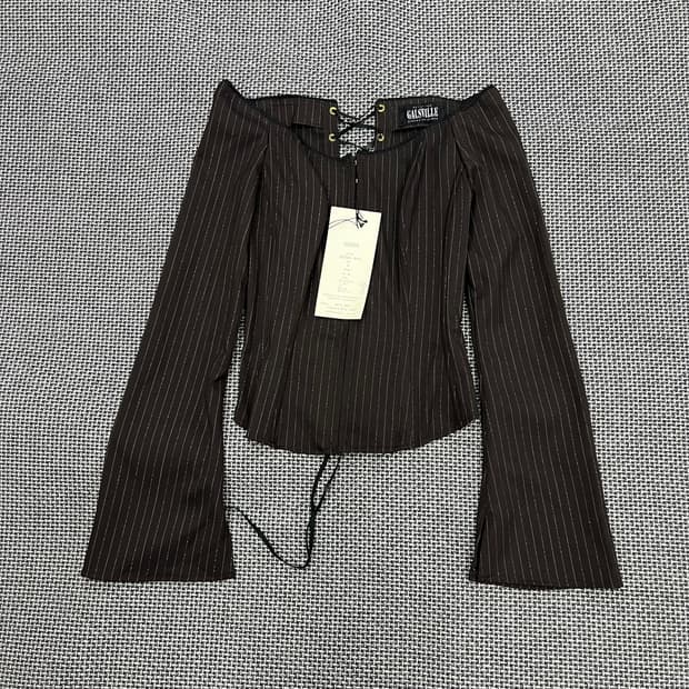 고딕 펑크 코르셋 탑