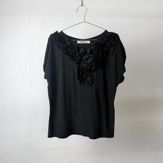 Herencia 러플 반팔 티셔츠