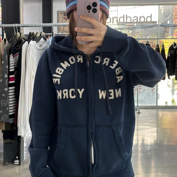 아베크롬비 머슬핏 데미지 후드집업 