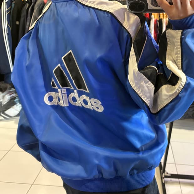 아디다스 올드스쿨 바람막이 자켓