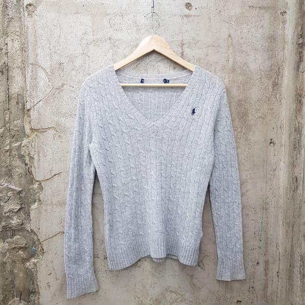 랄프로렌 브이넥 꽈배기 니트 M사이즈 
