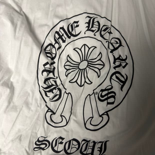 크롬하츠 홀스슈 로고 티셔츠 화이트 - 서울 한정