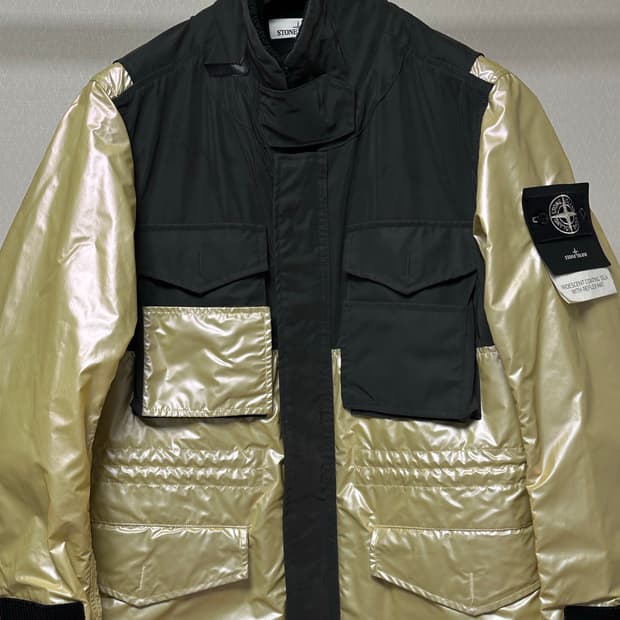 스톤아일랜드 Iridescent 리플렉티브 자켓 M(100) 국내판