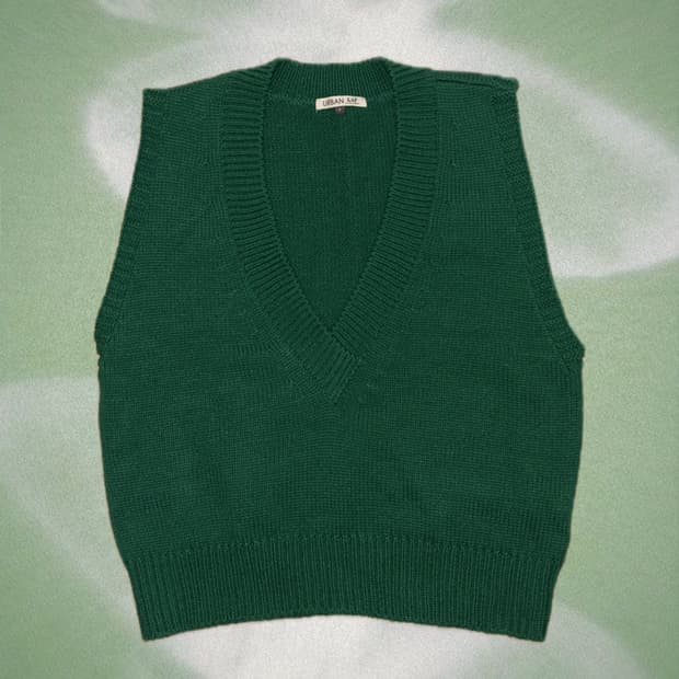 딥 그린 브이넥 니트 조끼