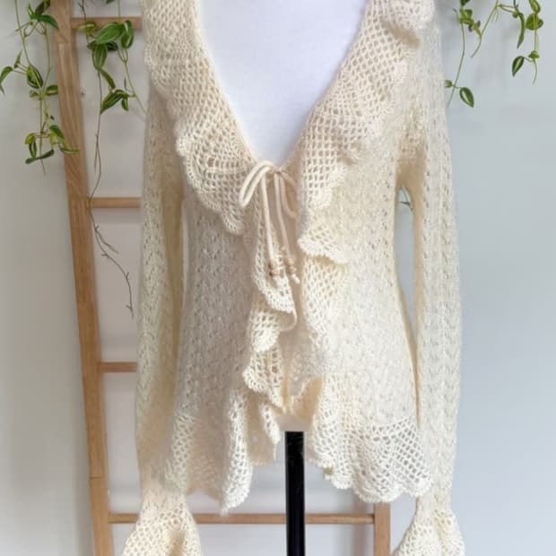 뜨게 레이스 프릴가디건