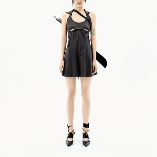 오호스 Halter Hoodie Apron Dress