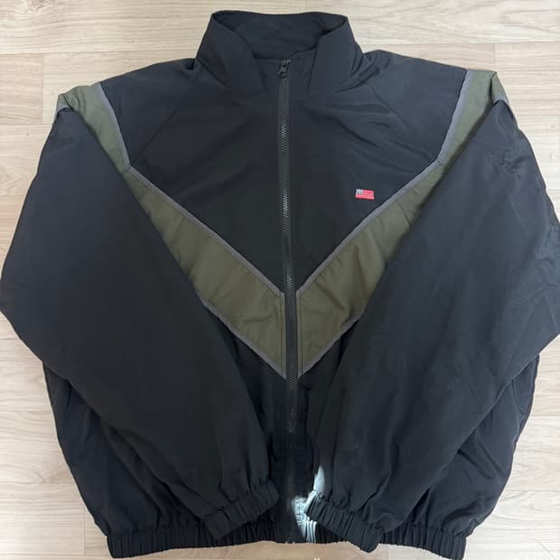 L) 카네이테이 IPFU 바람막이 윈드브레이커