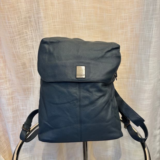 정품 쿠론 소가죽 백팩    