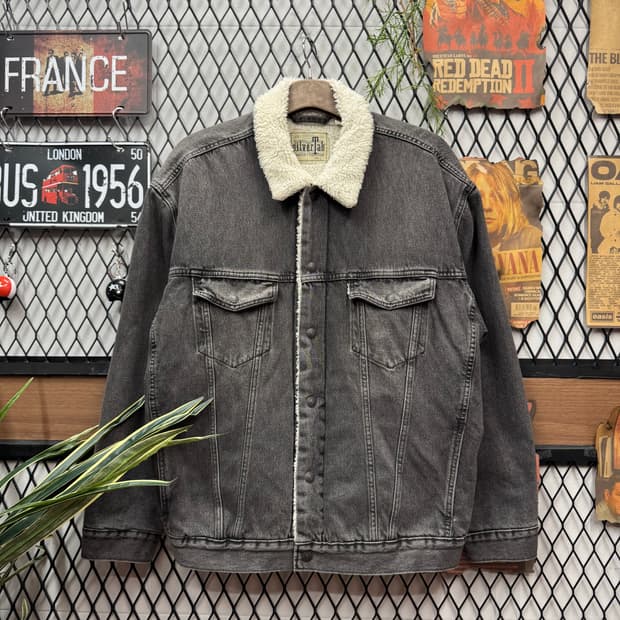 리바이스 타입 3 실버탭 쉐르파 흑청 데님 트러커 자켓