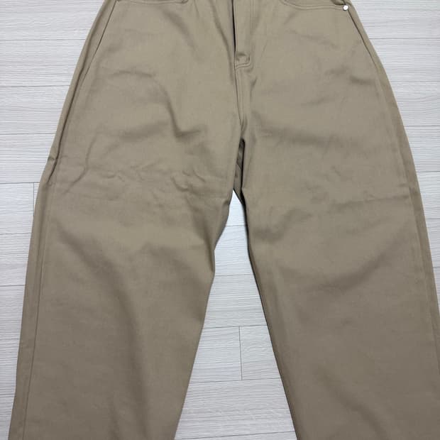 단스튜디오 베이지 코튼 팬츠