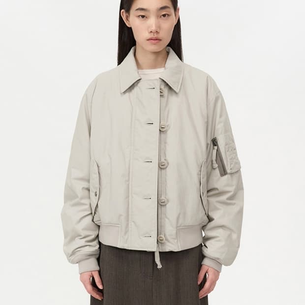 인사일런스 피치 코튼 플라이트 자켓 (품절 상품)