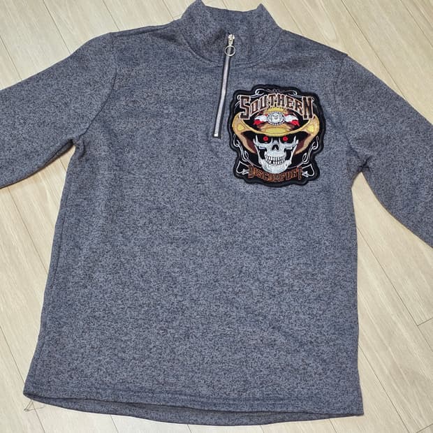 스컬해골패치st 그레이 후리스기모하프반집업