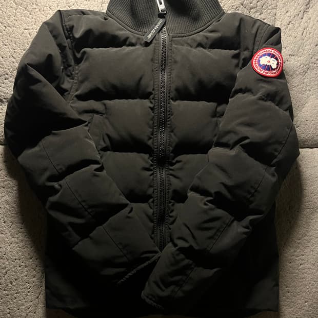 케나다구스 올포드 패딩