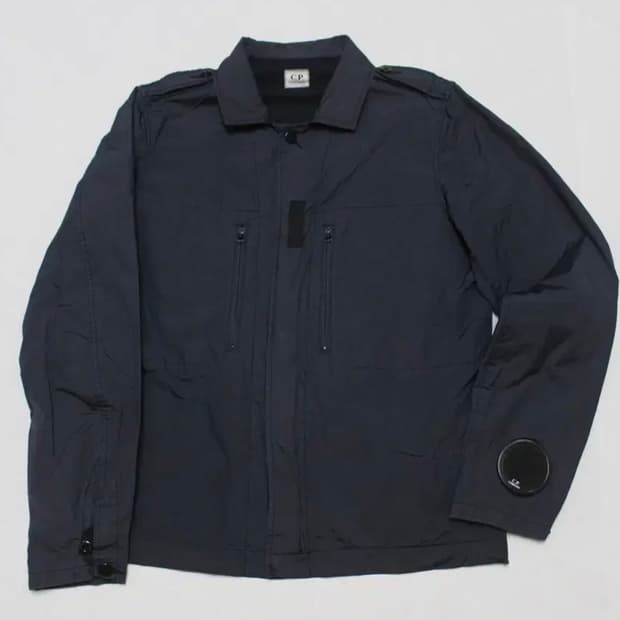Cp컴퍼니 네이비 랜즈 오버셔츠