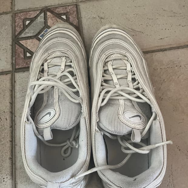 나이키 에어맥스 97 트리플 화이트 울프 그레이