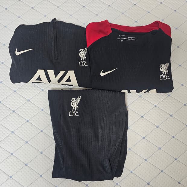 2425 나이키 리버풀 전반기 지급용 ADV 반팔 드릴탑 팬츠 트레이닝
