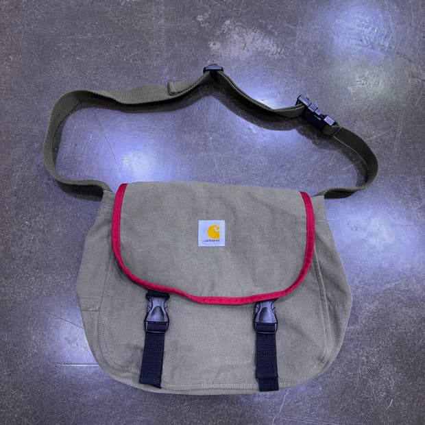 칼하트 파슬백 메신저백 크로스백