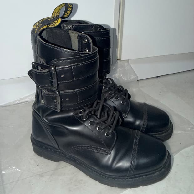 [Dr. Martens] 닥터마틴 BROCK 스트랩 바이커 부츠 UK6