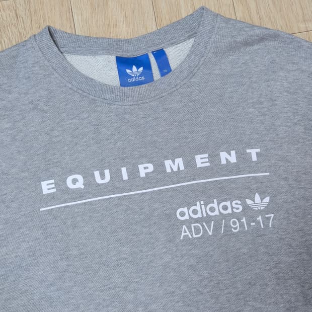 아디다스 EQUIPMENT 맨투맨 회색