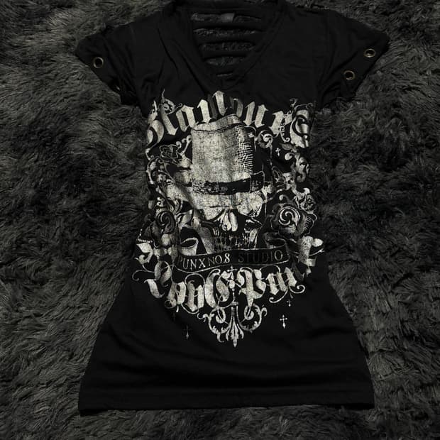 등판 절개 실버레터링 y2k 반팔