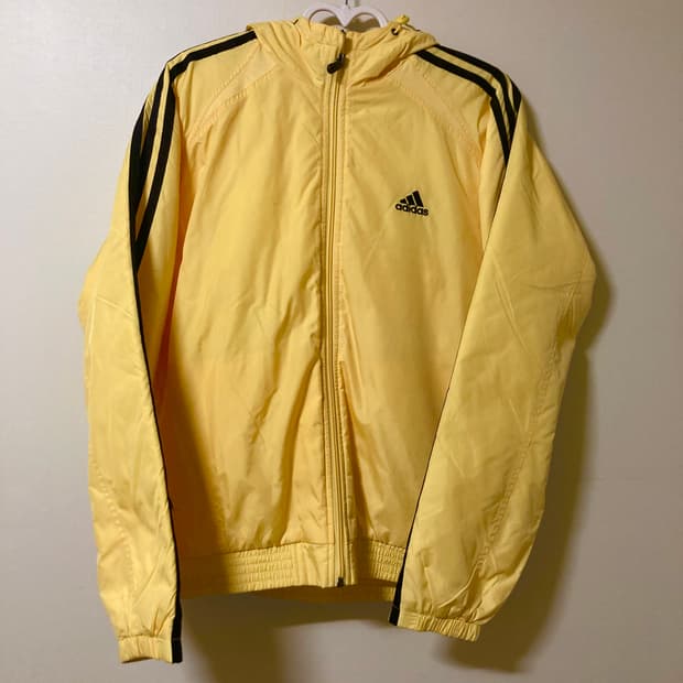 아디다스후드패딩