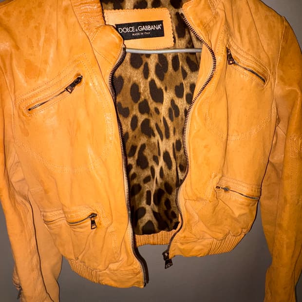 돌체앤가바나 가죽점퍼 orange
