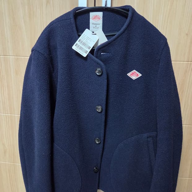 단톤 울자켓 42사이즈