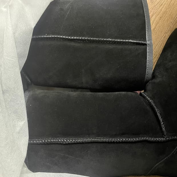 어그 블랙부츠 250