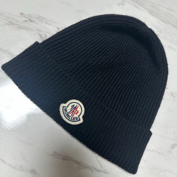 몽클레어 울 비니 