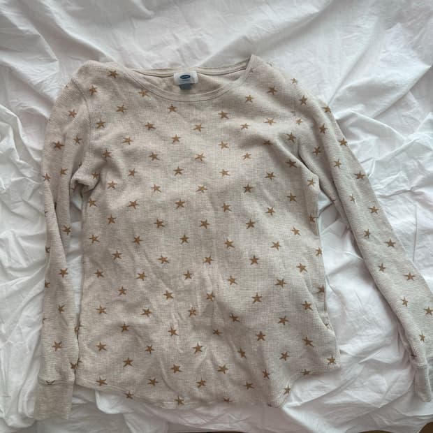 Old navy 별 무늬 롱슬리브