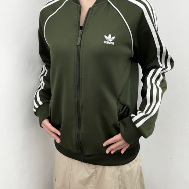 아디다스 파이어버드 카키 트랙탑