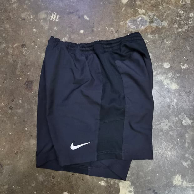 S) 나이키 드라이핏 런닝 반바지 런닝 팬츠 런닝코어