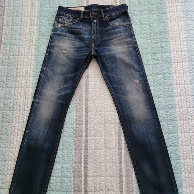 디젤 Diesel 신형탭 토머 데미지리페어 스판슬림스키니 28사이즈