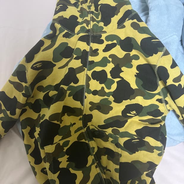 베이프 황계 후드집업