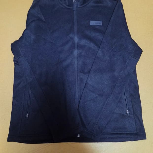 네파 하이퍼 모멘텀 플리스 자켓 블랙