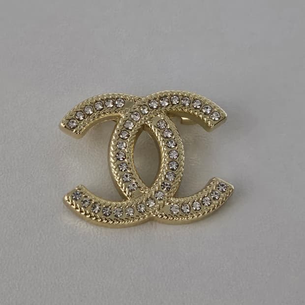 샤넬 정품 빈티지 업사이클링 브로치