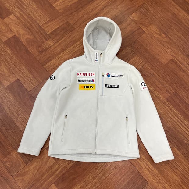 데상트 스키팀 후리스 자켓